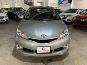 Toyota Wish 1.8A (New 10-yr COE) full