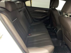 Mazda 6 2.5A Luxury full