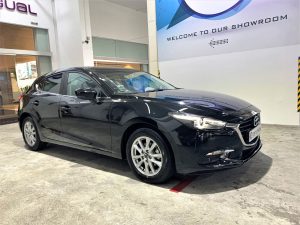 Mazda 3 HB 1.5A Deluxe full