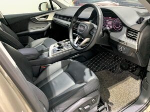 Audi Q7 2.0A TFSI Quattro full
