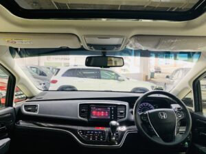 Honda Odyssey 2.4A EXV-S Sunroof full