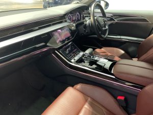 Audi A8L Mild Hybrid 3.0A TFSI Quattro Tip full