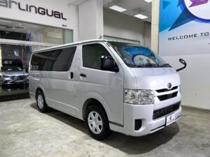Toyota Hiace 2.0A DX full