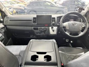 Toyota Hiace 2.0A DX full
