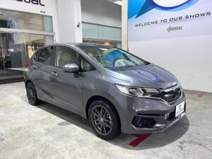 Honda Fit 1.3A G F-Package Honda Sensing full