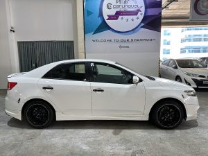 Kia Cerato Forte 1.6A SX (COE till 12/2025) full