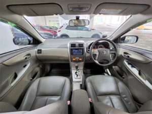 Toyota Corolla Altis 1.6A (COE till 04/2029) full