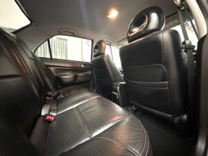 Mitsubishi Lancer 1.6M full
