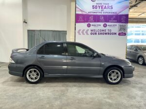 Mitsubishi Lancer 1.6M full